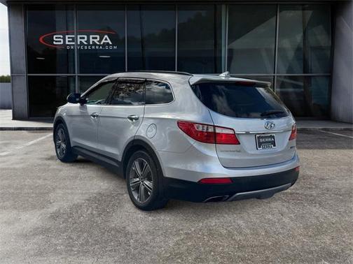 2016 Hyundai SANTA FE SE