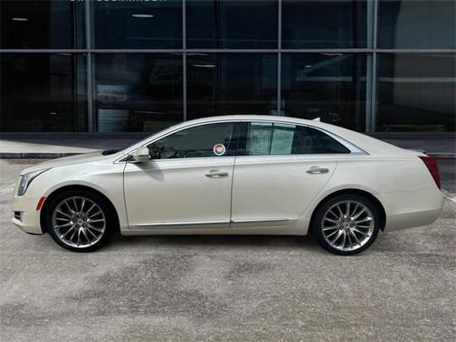 2014 Cadillac XTS Platinum