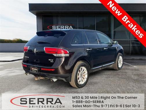 2015 Lincoln MKX Base