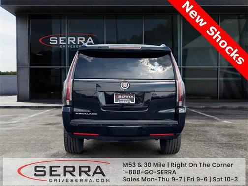 2015 Cadillac Escalade Luxury
