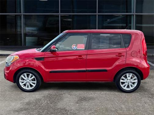 2012 Kia Soul +