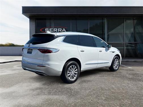 2024 Buick Enclave Essence FWD