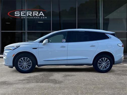 2024 Buick Enclave Essence FWD