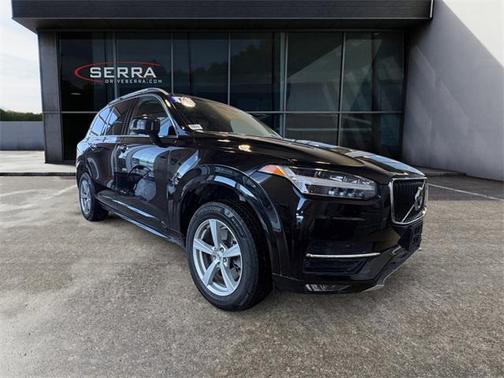 2018 Volvo XC90 T5 Momentum