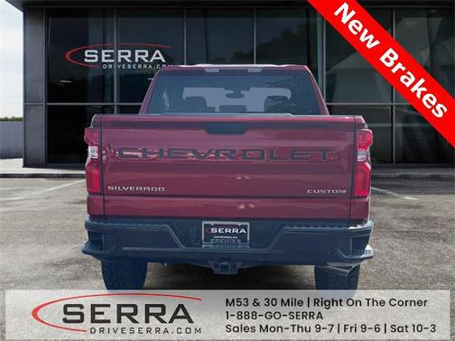 2021 Chevrolet Silverado 1500 Custom Trail Boss