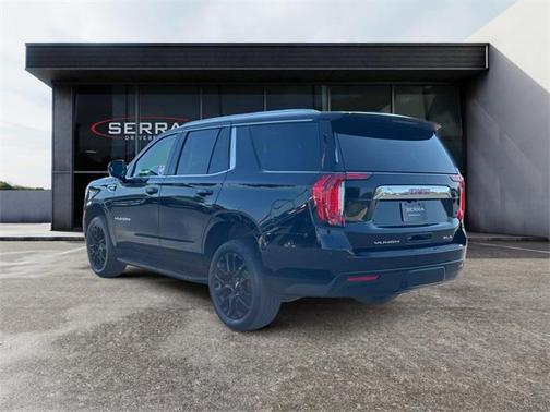 2023 GMC Yukon SLE