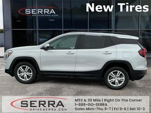 2022 GMC Terrain SLE