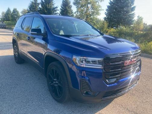 2023 GMC Acadia AWD SLT