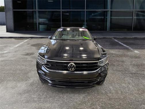 2023 Volkswagen Tiguan 2.0T SE R-Line Black 4MOTION