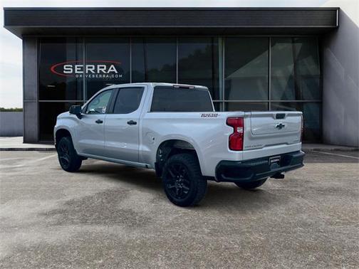 2022 Chevrolet Silverado 1500 Custom Trail Boss
