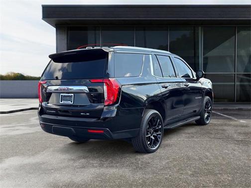 2022 GMC Yukon SLE