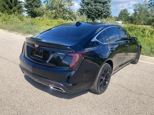 2022 Cadillac CT5 Premium Luxury