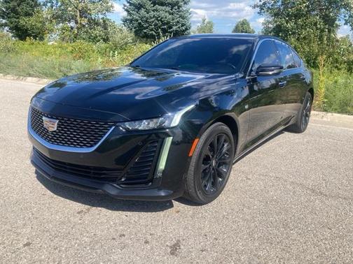 2022 Cadillac CT5 Premium Luxury