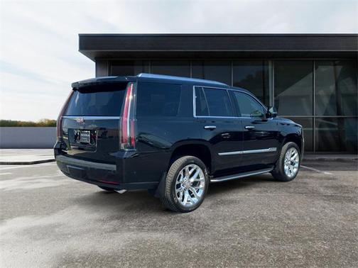 2020 Cadillac Escalade Luxury