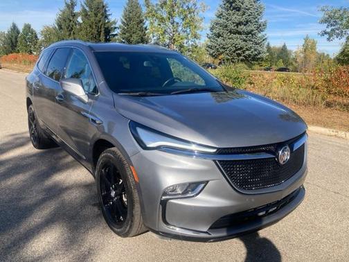 2024 Buick Enclave Essence AWD