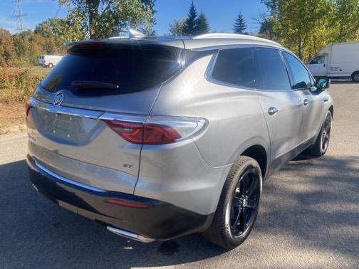 2024 Buick Enclave Essence AWD