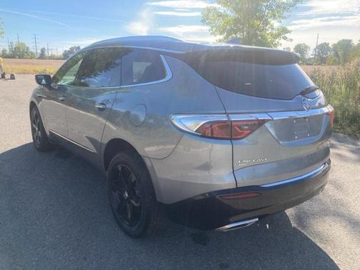 2024 Buick Enclave Essence AWD