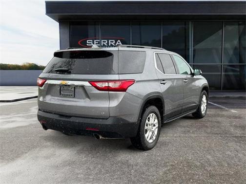 2020 Chevrolet Traverse LT Cloth
