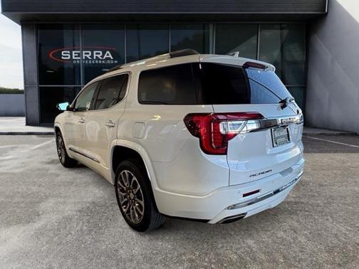 2020 GMC Acadia Denali