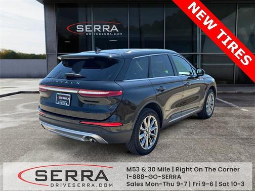 2022 Lincoln Corsair Standard