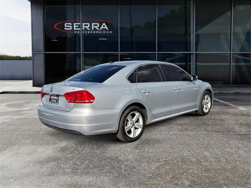 2015 Volkswagen Passat 1.8T Limited Edition