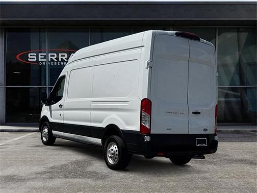 2022 Ford Transit-250 Base