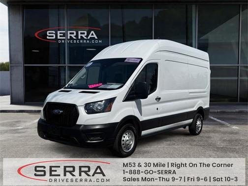 2022 Ford Transit-250 Base