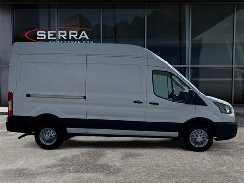2022 Ford Transit-250 Base