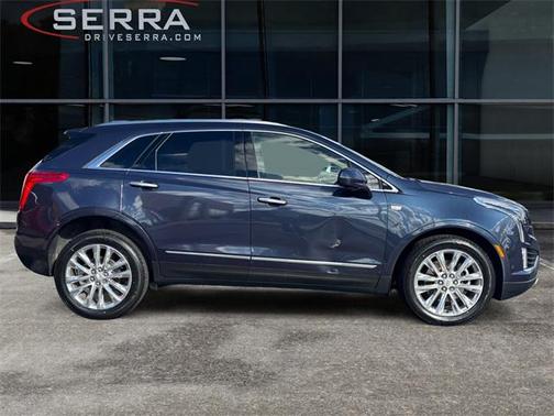 2019 Cadillac XT5 Platinum