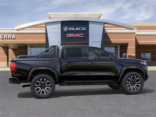 2025 GMC Canyon Base