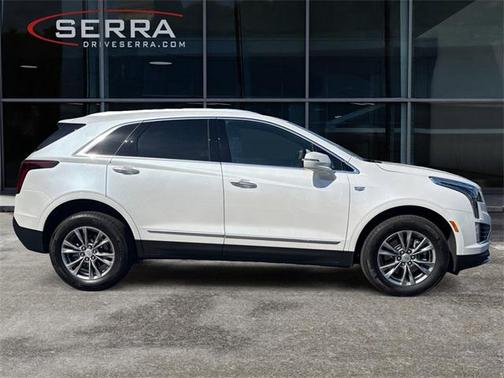 2022 Cadillac XT5 Premium Luxury