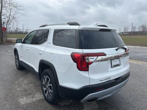 Summit White 2023 GMC Acadia AWD SLE