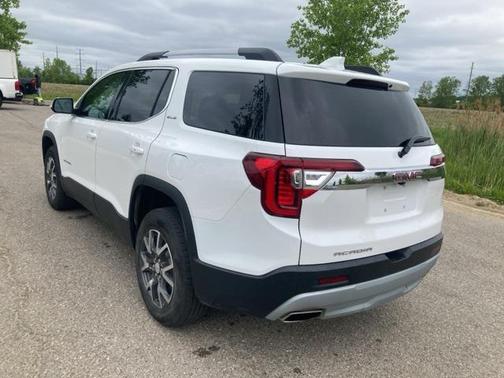 2023 GMC Acadia FWD SLE