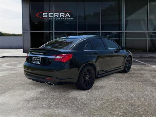 2013 Chrysler 200 Limited