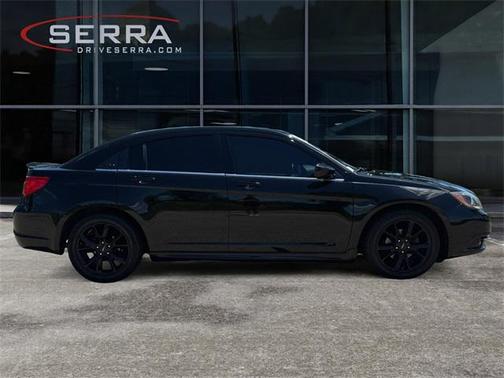 2013 Chrysler 200 Limited