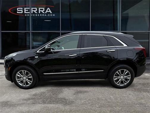 2022 Cadillac XT5 Premium Luxury