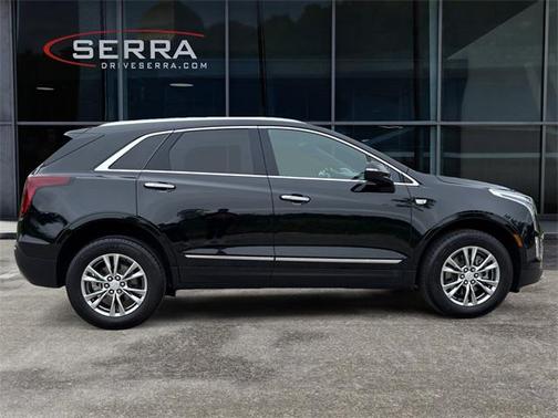 2022 Cadillac XT5 Premium Luxury