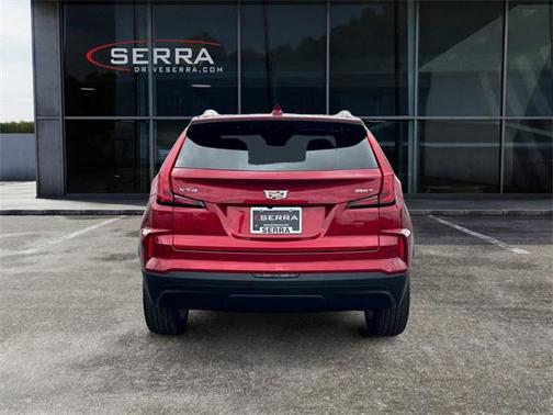 2024 Cadillac XT4 Luxury