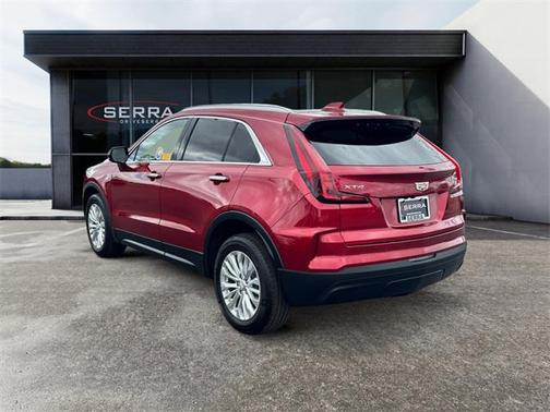 2024 Cadillac XT4 Luxury
