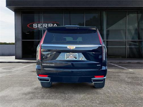 2022 Cadillac Escalade Premium Luxury