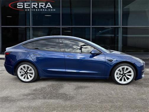 2022 Tesla Model 3 Standard Range