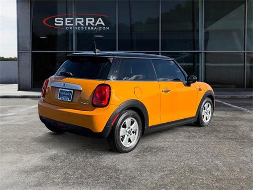 2015 MINI Hardtop Cooper