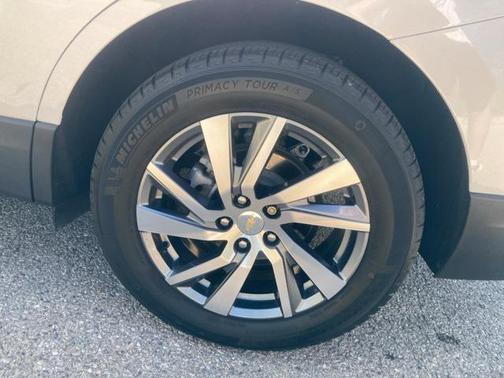 2022 Chevrolet Equinox Premier w/1LZ