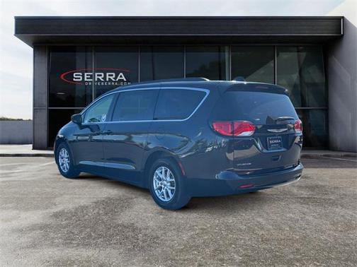 2020 Chrysler Voyager LXI