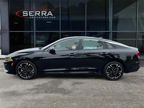 2022 Kia K5 GT-Line