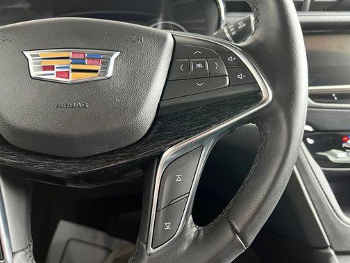 2023 Cadillac XT5 Premium Luxury