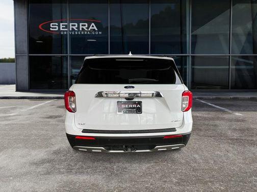 Star White Metallic Tri-Coat 2021 Ford Explorer XLT