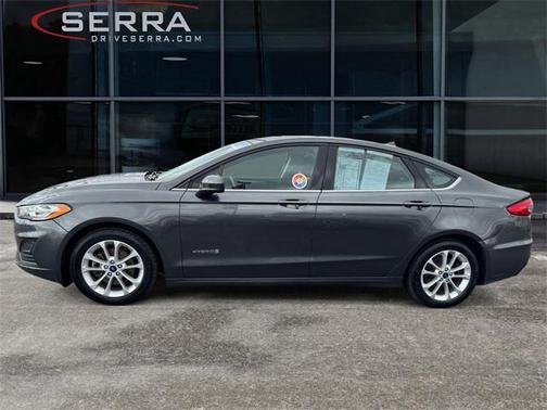 2019 Ford Fusion Hybrid SE