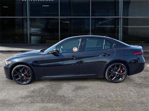 2021 Alfa Romeo Giulia Ti