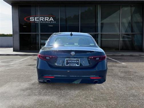 2021 Alfa Romeo Giulia Ti